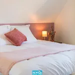 Monet - For 10 Persons In *