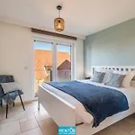 Monet - For 10 Persons In Nieuwpoort