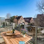 Monet - For 10 Persons In Lägenhet *
