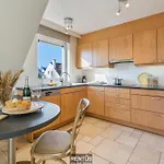 Monet - For 10 Persons In Apartmán *