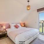 Monet - For 10 Persons In Apartmán *