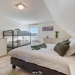 Monet - For 10 Persons In
