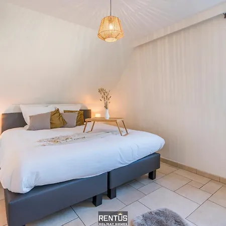 Monet - For 10 Persons In * Nieuwpoort